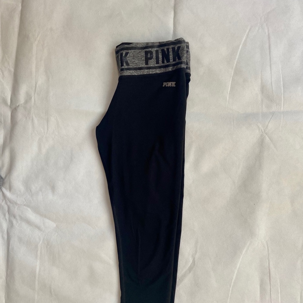 VS PINK reversible capri leggings